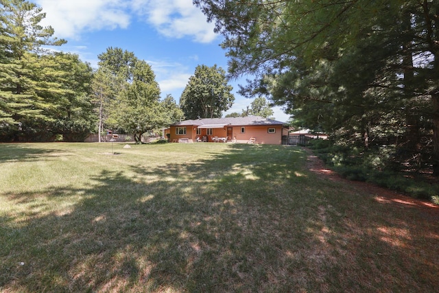5955 E S Prairie Dr, Morris, IL 60450 - view of grassy yard