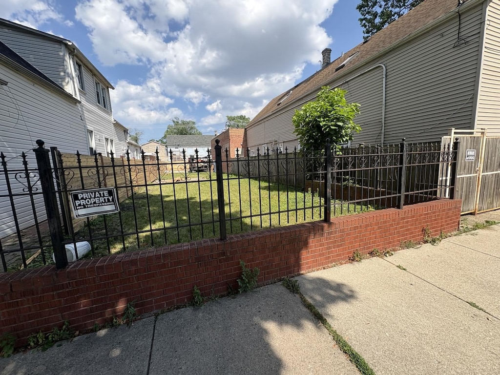 2503 N Lotus Ave, Chicago, IL 60639 - photo 2