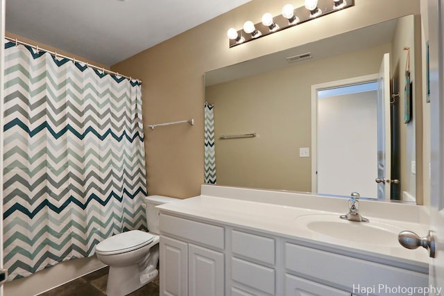 218 Minuet Cir, Volo, IL 60073 - bathroom with vanity and a shower with shower curtain