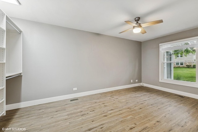 350 Meadow Ct, Vernon Hills, IL 60061 - photo 7