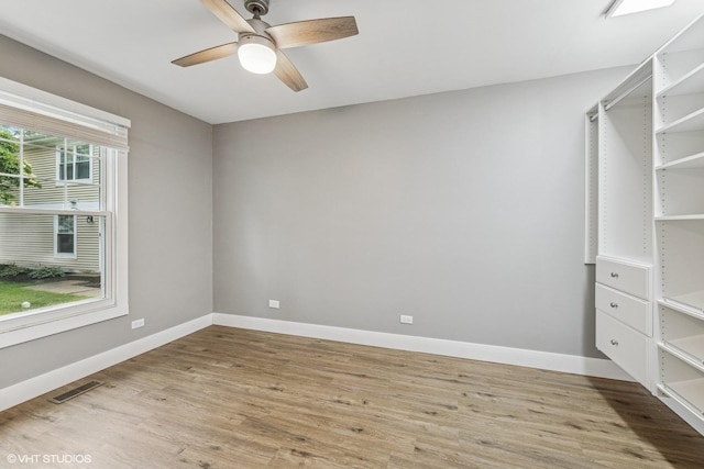 350 Meadow Ct, Vernon Hills, IL 60061 - photo 9