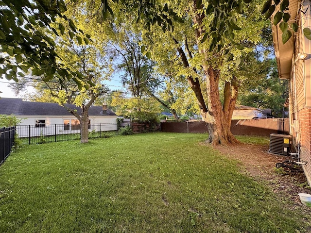 17303 Kedzie Ave, Hazel Crest, IL 60429 - view of fenced backyard