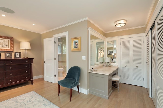 100 Beach Rd, Glencoe, IL 60022 - living area with light wood finished floors, ornamental molding, and an office area