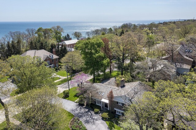 100 Beach Rd, Glencoe, IL 60022 - view from above of property featuring a large body of water