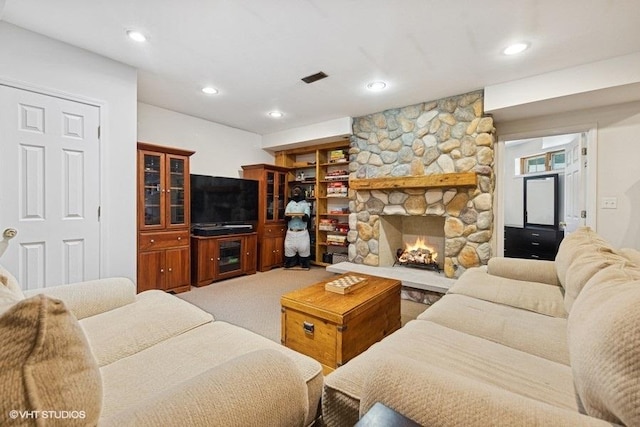 3967 Garden Ave, Western Springs, IL 60558 - living area featuring carpet and recessed lighting