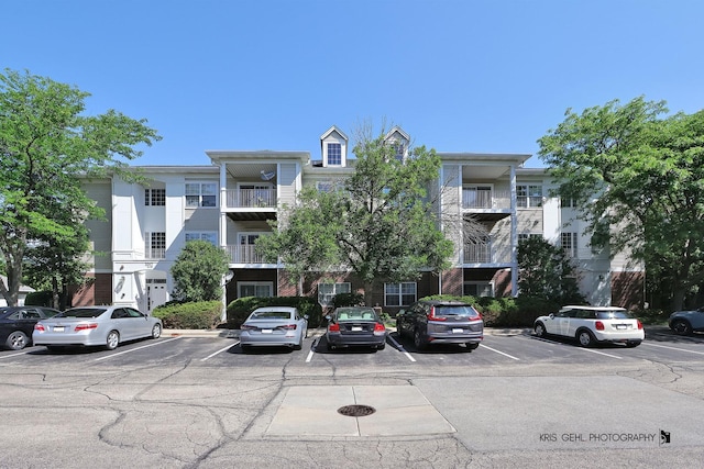 3317 Stratford Ct Unit 3B, Lake Bluff, IL 60044 - photo 2