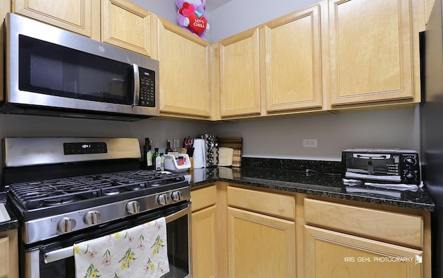 3317 Stratford Ct Unit 3B, Lake Bluff, IL 60044 - photo 12