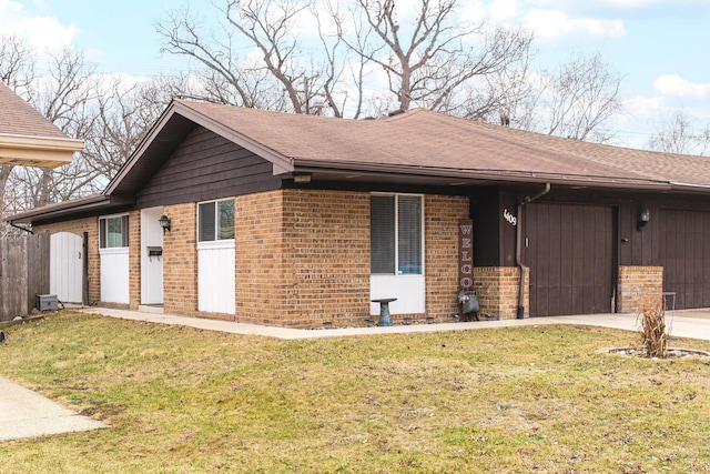 1409 Beverly Ln, Streamwood, IL 60107 - photo 1