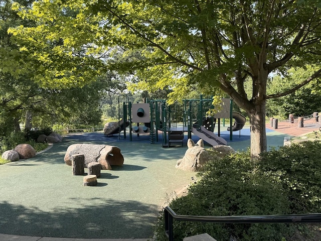 6412 Redbird Ln, Crystal Lake, IL 60012 - view of community playground