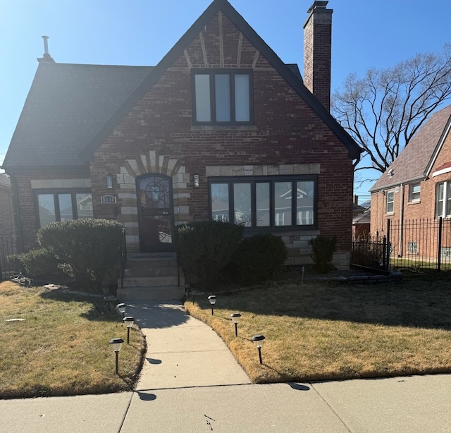 8034 S Clyde Ave, Chicago, IL 60617 - photo 1