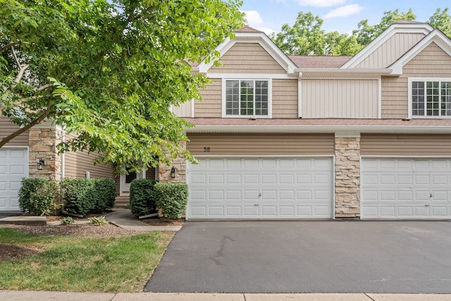 58 Cambridge Ave, Streamwood, IL 60107 - photo 1