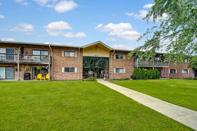 7410 Brookdale Dr Unit 115, Darien, IL 60561 - photo 1