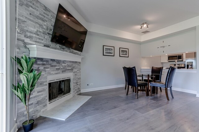 123 Golfview Dr, Glendale Heights, IL 60139 - photo 5
