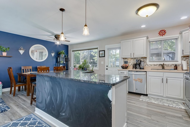2215 Birchwood Pkwy, Woodridge, IL 60517 - photo 5
