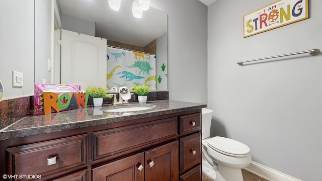 17958 Fountain Cir, Orland Park, IL 60467 - full bath with vanity and a shower with curtain