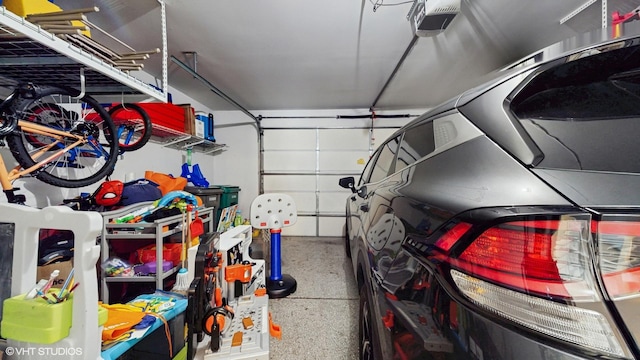 17958 Fountain Cir, Orland Park, IL 60467 - garage with a garage door opener