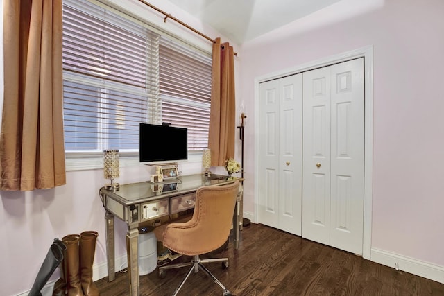 1428 W Lexington St Unit 1, Chicago, IL 60607 - office space featuring dark wood finished floors and baseboards