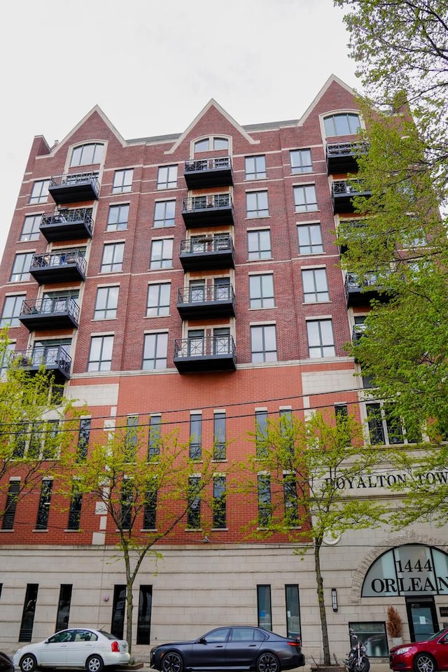 1444 N Orleans St Unit 6E, Chicago, IL 60610 - view of apartment building / complex
