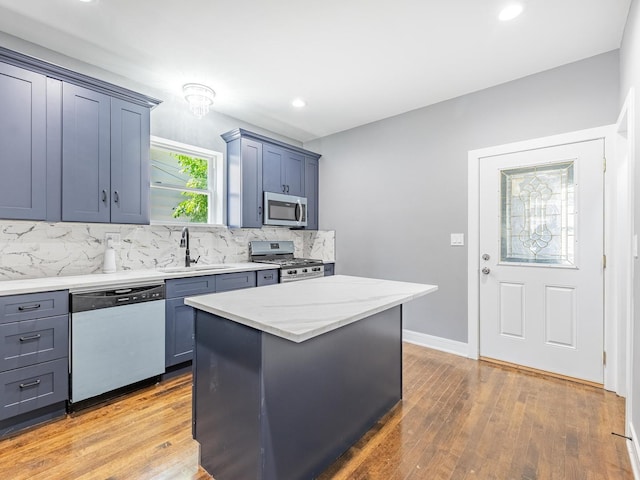 8430 S Manistee Ave, Chicago, IL 60617 - photo 11