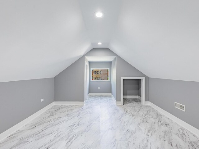 8430 S Manistee Ave, Chicago, IL 60617 - photo 17