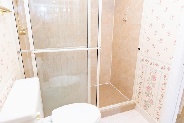 3427 Vollmer Rd Unit 209, Flossmoor, IL 60422 - full bath with a stall shower and wallpapered walls