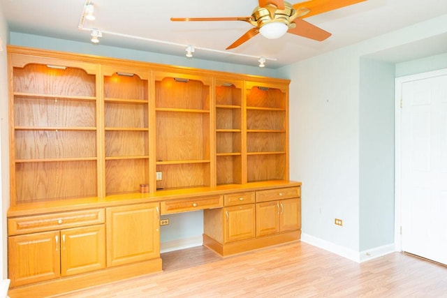 3427 Vollmer Rd Unit 209, Flossmoor, IL 60422 - unfurnished office featuring built in study area, ceiling fan, and light wood-style floors