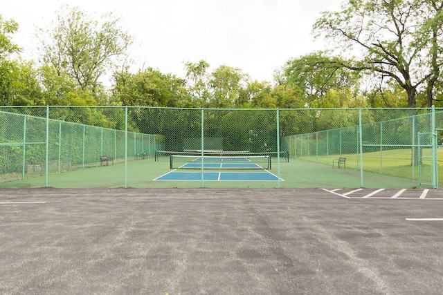 3427 Vollmer Rd Unit 209, Flossmoor, IL 60422 - surrounding community with a tennis court