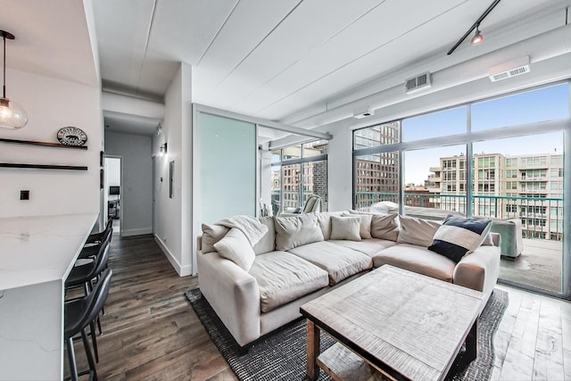 920 W Madison St Unit F8, Chicago, IL 60607 - living area with wood finished floors and baseboards