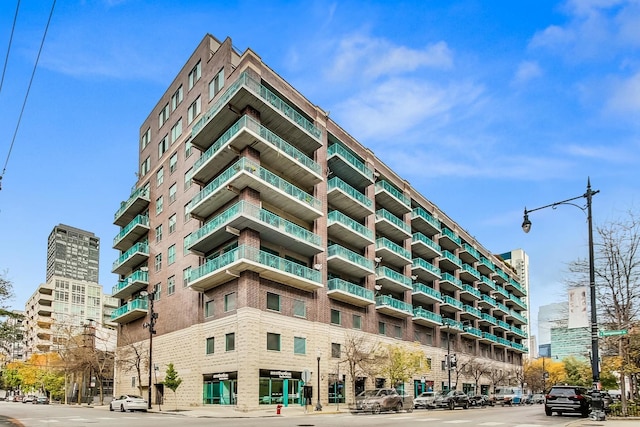 920 W Madison St Unit F8, Chicago, IL 60607 - view of property