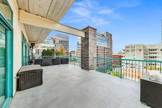920 W Madison St Unit F8, Chicago, IL 60607 - patio / terrace featuring a view of city
