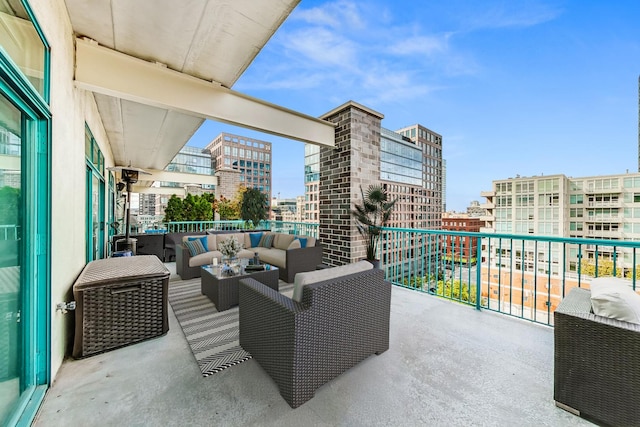 920 W Madison St Unit F8, Chicago, IL 60607 - balcony featuring outdoor lounge area and a city view