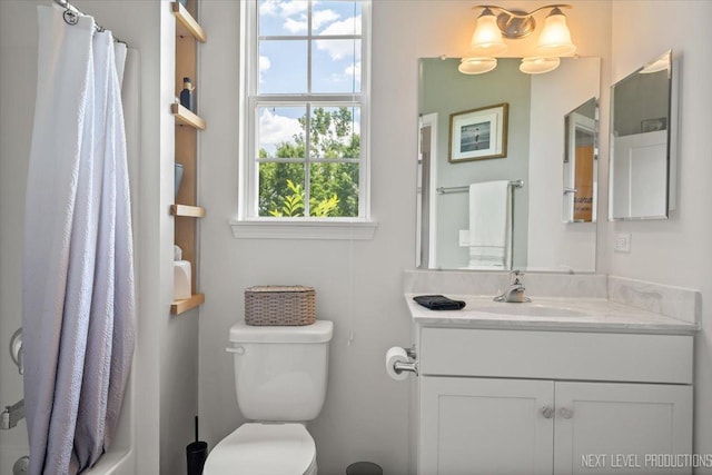 1126 Mandalay Ln Unit 1126, Bolingbrook, IL 60490 - bathroom with vanity and curtained shower