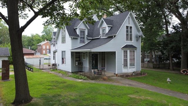 308 E Mulberry St, Watseka, IL 60970 - photo 3