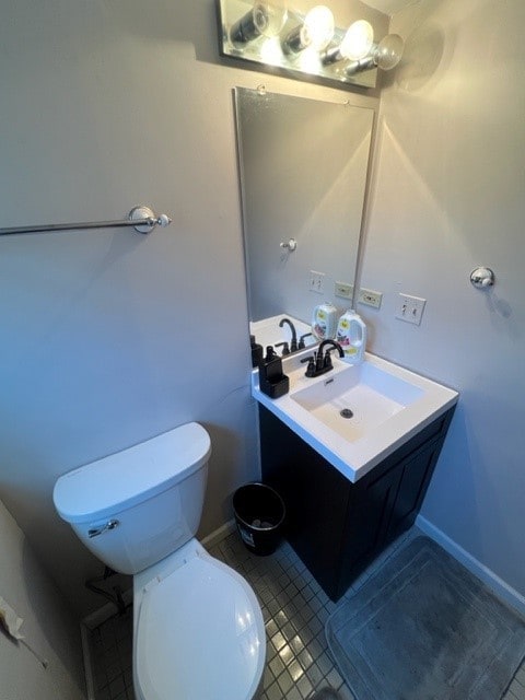 4525 Jefferson Dr, Richton Park, IL 60471 - bathroom with vanity and tile patterned floors