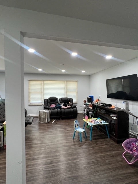 4525 Jefferson Dr, Richton Park, IL 60471 - living area with wood finished floors