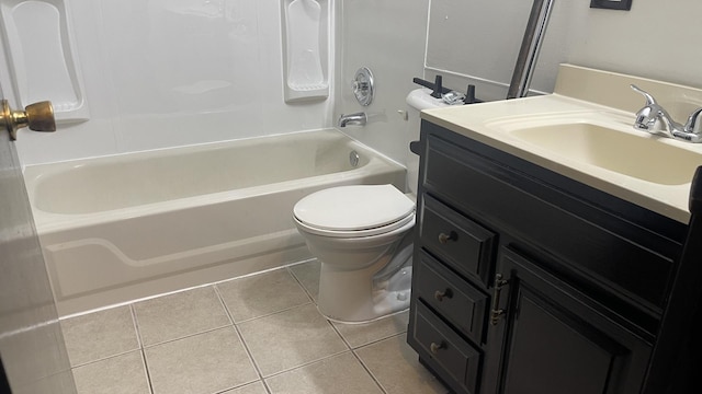 8027 Northway Dr, Hanover Park, IL 60133 - full bath featuring tile patterned floors, vanity, and shower / tub combination