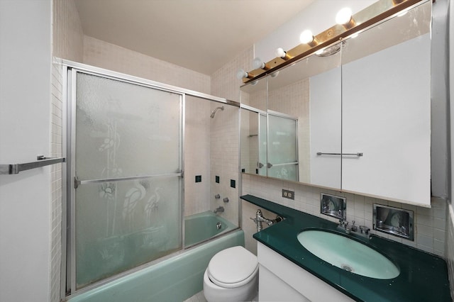 3150 N Lake Shore Dr Unit 14E, Chicago, IL 60657 - bathroom with decorative backsplash, vanity, and enclosed tub / shower combo