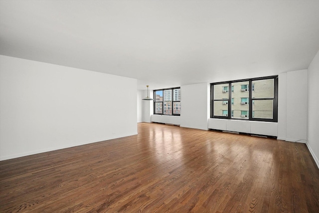 3150 N Lake Shore Dr Unit 14E, Chicago, IL 60657 - unfurnished living room featuring wood finished floors