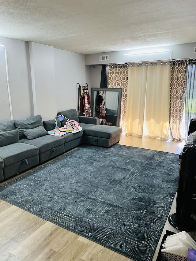 743 E Fullerton Ave Unit 103, Glendale Heights, IL 60139 - photo 17