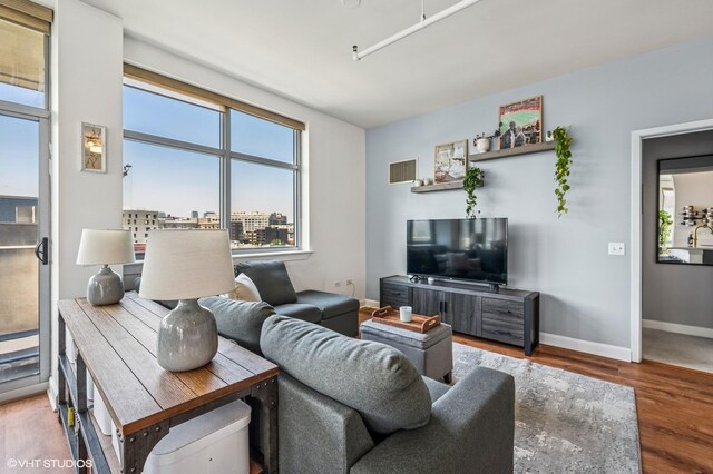 511 W Division St Unit 607, Chicago, IL 60610 - photo 5