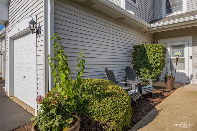 503 Huntington Ct Unit 503, Oswego, IL 60543 - property entrance