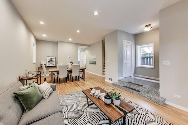 1636 N Leavitt St, Chicago, IL 60647 - living room featuring light wood-type flooring and recessed lighting