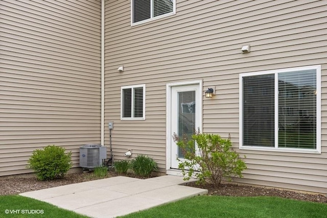 1169 Amber Dr, Cary, IL 60013 - photo 15