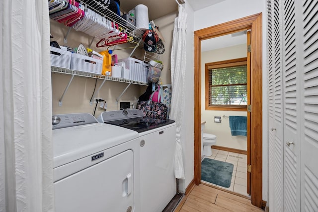 211 David Dr, Streamwood, IL 60107 - laundry room with independent washer and dryer