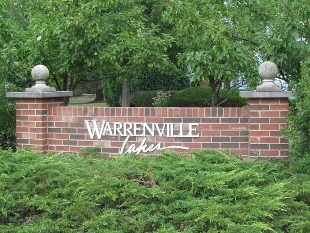 2S772 Timber Dr, Warrenville, IL 60555 - view of community / neighborhood sign