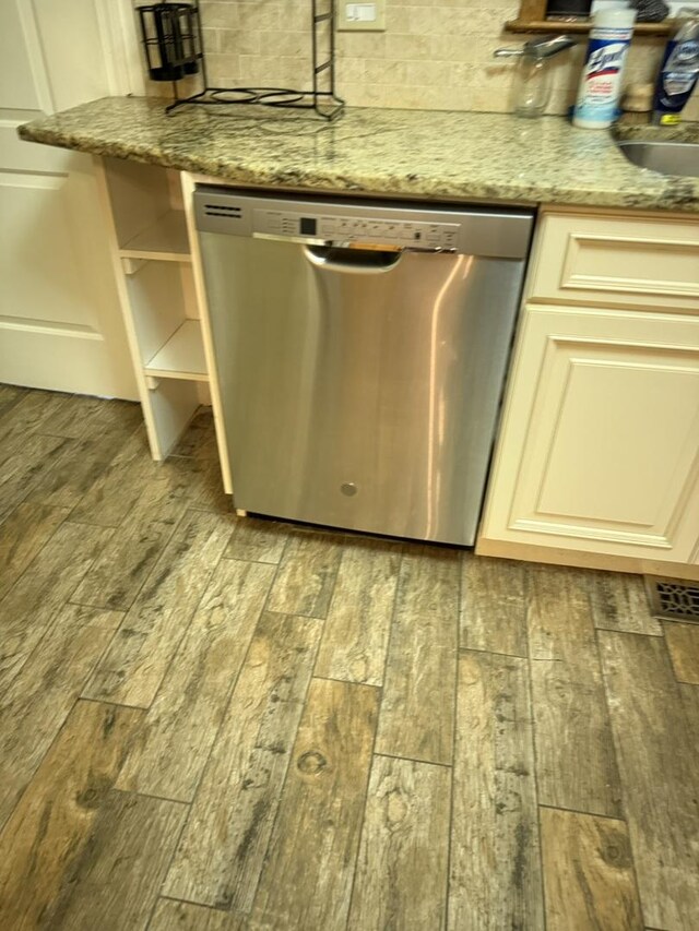 10837 S Normal St, Chicago, IL 60628 - photo 9