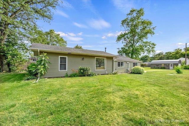 28W575 Lester St, West Chicago, IL 60185 - photo 2