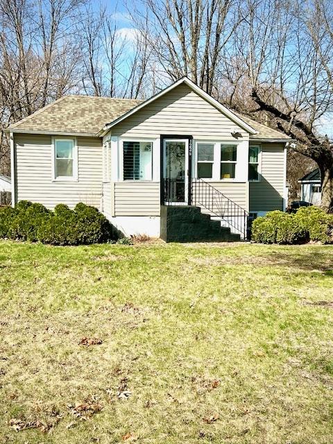 1226 175th St, East Hazel Crest, IL 60429 - bungalow-style house featuring a front lawn and a shingled roof