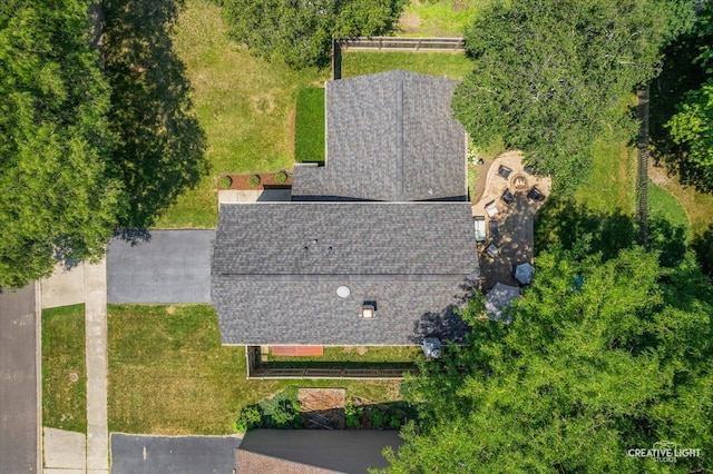 447 Newport Dr, Naperville, IL 60565 - view from above of property