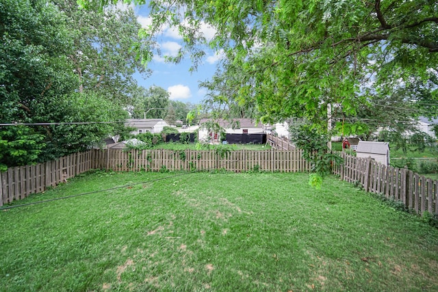 609 W Romeo Rd, Romeoville, IL 60446 - view of fenced backyard